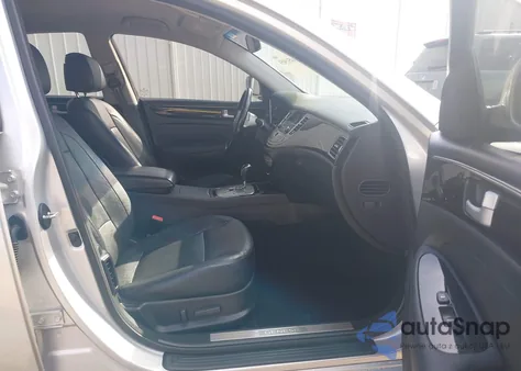 2014 Hyundai Genesis 3.8 from USA, damaged, VIN KMHGC4DD2EU263242